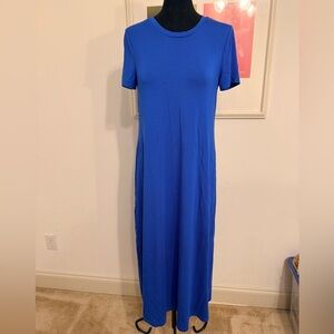 Elegant Royal Blue Midi Dress